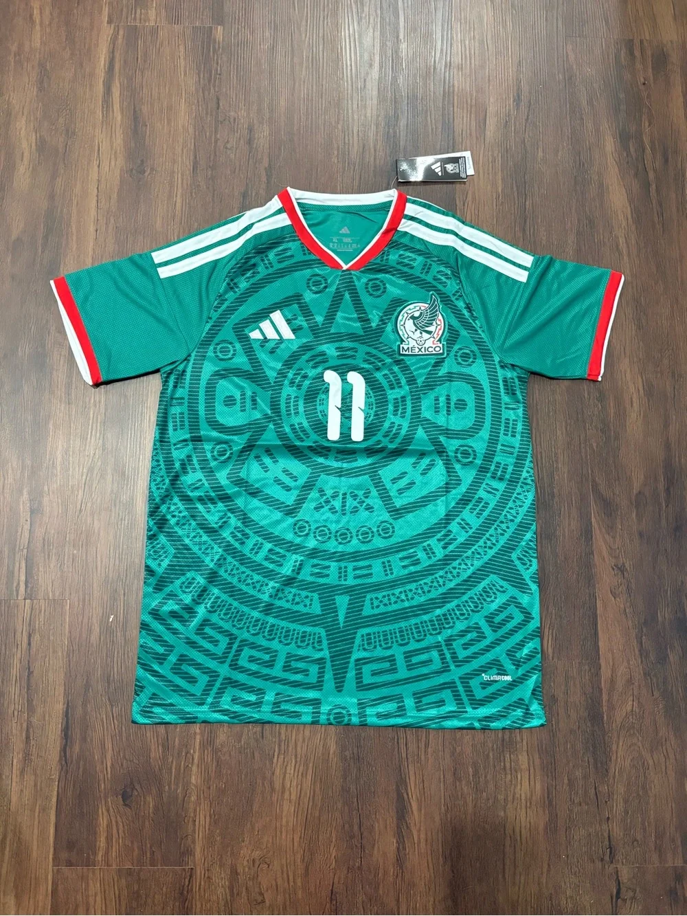Santiago Giménez Mexico World Cup home jersey